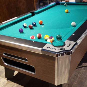 Social Beer Garden HTX - Pool with friends - Beer Bar Near Me - Houston, Texas