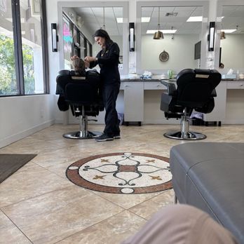 Preeti's Salon - Inside the salon - Henna Artists Near Me - Boca Raton, Florida Preeti's Salon - Inside the salon - Henna Artists Near Me - Boca Raton, Florida
