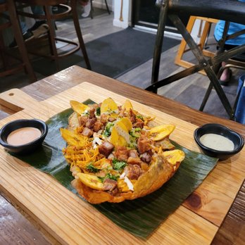 Casa Blanca - Plantain,steak. Onions, pepper - Colombian Near Me - Nashua, New Hampshire