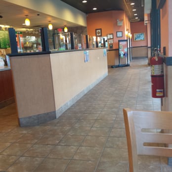 Saladworks - Clean friendly atmosphere - Vegetarian Near Me - Lititz, Pennsylvania