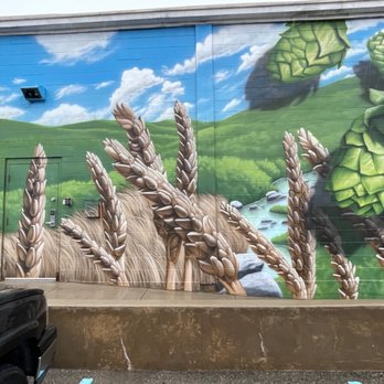 Hops - the Sun King mural by Leck - Public Art Near Me - Indianapolis, Indiana Hops - the Sun King mural by Leck - Public Art Near Me - Indianapolis, Indiana