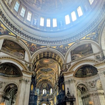St. Paul's Cathedral - Landmarks & Historical Buildings Near Me - London, XGL St. Paul's Cathedral - Landmarks & Historical Buildings Near Me - London, XGL