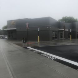McDonald's - Drive Thur/parking lot
