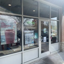 Tropical Smoothie Cafe