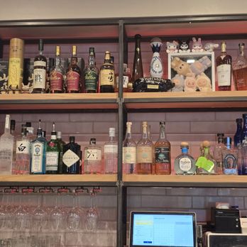 Kusshi - Sushi Bars Near Me - Bethesda, Maryland