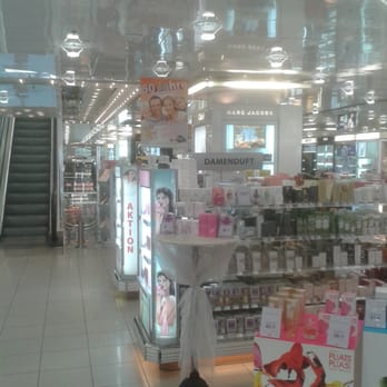 Müller - Drugstores Near Me - Vienna, 9