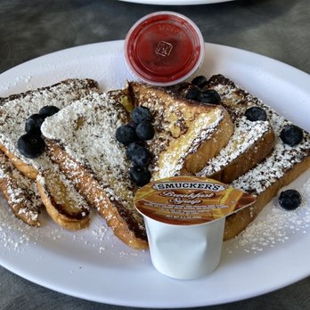 Biscuit House - Cinnamon Swirl French toast - Breakfast & Brunch Near Me - Lakewood, Washington