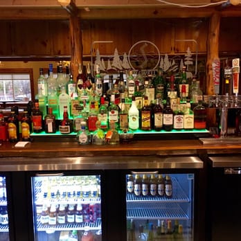 Holiday Inn The Lodge at Big Bear Lake - The bar. - Big Bear, CA