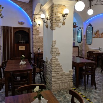 Bistro Pod Aniołkami - Restaurants Near Me - Kraków, Massachusetts
