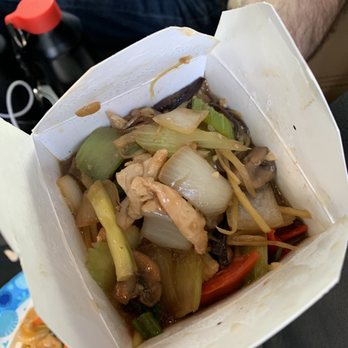 Pad Thai Cafe - Ginger Chicken - Thai Near Me - Albuquerque, New Mexico