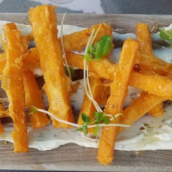 Benchmark - Tempura batter fried butternut squash - Canadian (New) Near Me - Niagara-on-the-Lake, Ontario