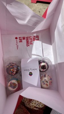 Baked by Melissa by null