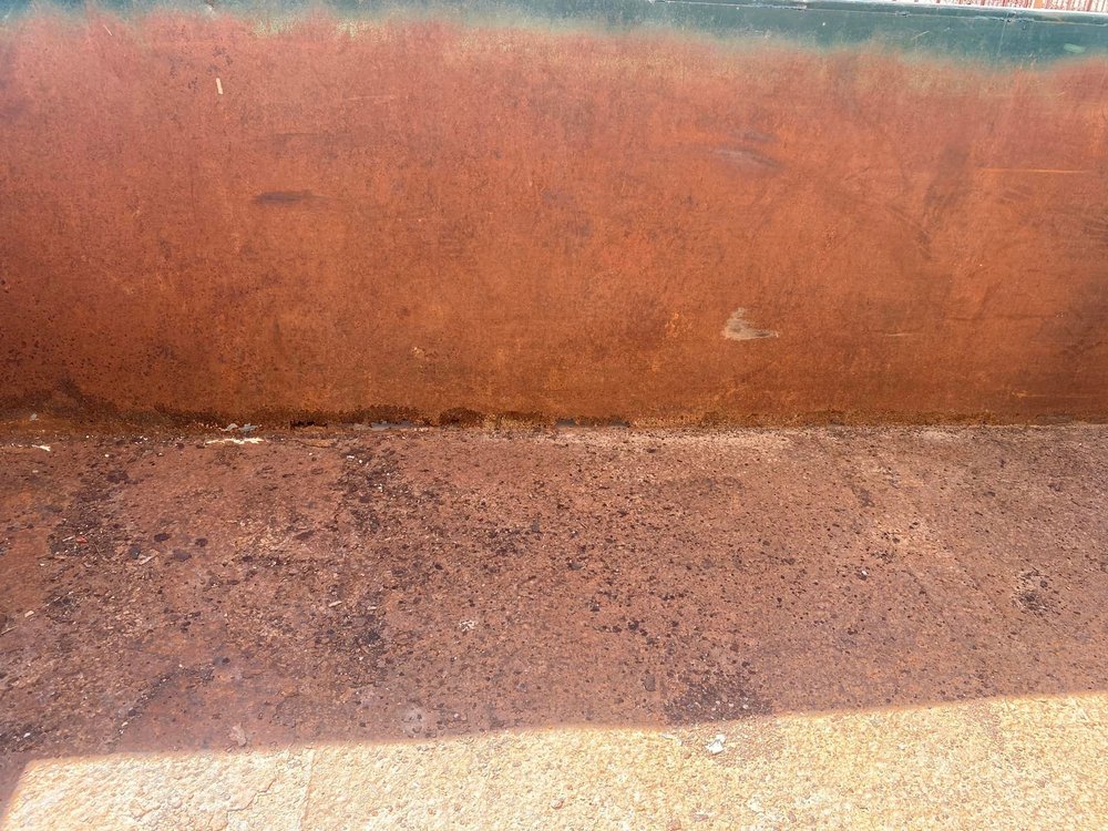 SURGE DUMPSTERS Updated April 2024 440 E Grand Ave, Des Moines