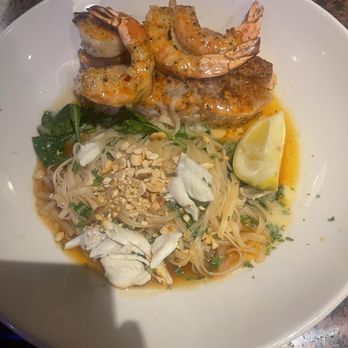 Pappadeaux Seafood Kitchen - Crispy Salmon* & Jumbo Crab - Seafood Near Me - Phoenix, Arizona Pappadeaux Seafood Kitchen - Crispy Salmon* & Jumbo Crab - Seafood Near Me - Phoenix, Arizona