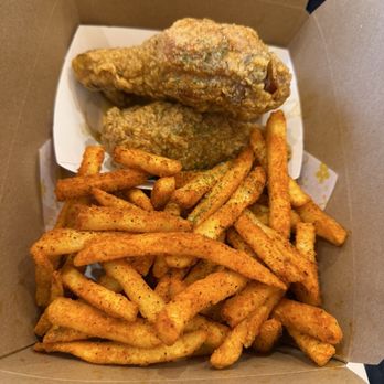 Bloom Chicken - Drumstick Drumsticks (3pcs) Lunch Combo ($11.95) - Chicken Shop Near Me - Cliffside Park, New Jersey Bloom Chicken - Drumstick Drumsticks (3pcs) Lunch Combo ($11.95) - Chicken Shop Near Me - Cliffside Park, New Jersey