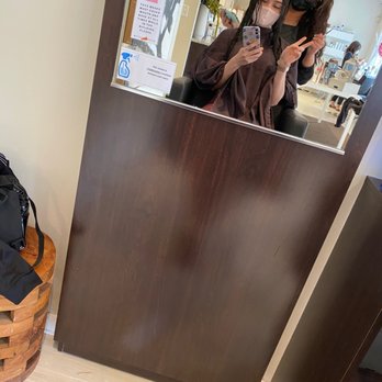 Salon Arte - Salon chair - Hair Salons Near Me - Wayland, Massachusetts Salon Arte - Salon chair - Hair Salons Near Me - Wayland, Massachusetts