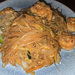 Shang Hai River - Shrimp Pad Thai