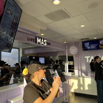 Taco Bell - Live Más Café - The new Live Mas Cafe. - Fast Food Near Me - Chula Vista, California Taco Bell - Live Más Café - The new Live Mas Cafe. - Fast Food Near Me - Chula Vista, California