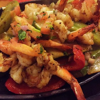 Salsa & Beer - Shrimp fajitas (comes with beans, rice, salad, and 3 tortillas) - Mexican Near Me - Van Nuys, California Salsa & Beer - Shrimp fajitas (comes with beans, rice, salad, and 3 tortillas) - Mexican Near Me - Van Nuys, California