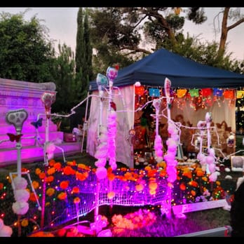 Dia de Los Muertos - Festivals Near Me - Hollywood, California Dia de Los Muertos - Festivals Near Me - Hollywood, California