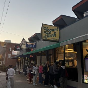 Yogurt Park - Ice Cream & Frozen Yogurt Near Me - Berkeley, California