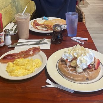 Sugar Rush Cafe - Breakfast & Brunch Near Me - Walnut, California