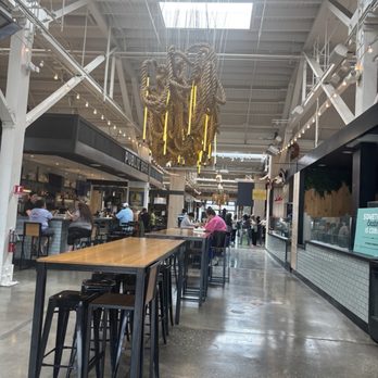 Pig in a Pickle - Marketplace entrance - Barbeque Near Me - Emeryville, California