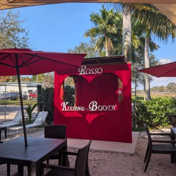 Rosso Coffee Club - Coffee & Tea Near Me - Davie, Florida Rosso Coffee Club - Coffee & Tea Near Me - Davie, Florida