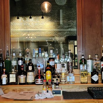 Town Hall - The great bar - New American Near Me - Florence, South Carolina Town Hall - The great bar - New American Near Me - Florence, South Carolina
