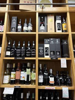Cleveland Park Fine Wines & Spirits by null