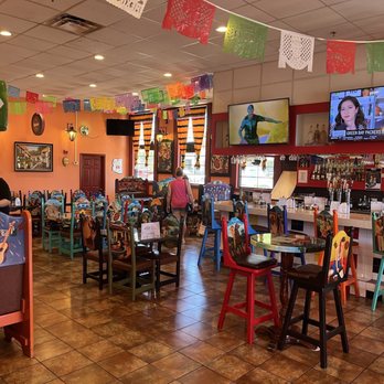 Fiesta Mexicana Restaurant Chandler - Atmosphere - Mexican Near Me - Chandler, Arizona Fiesta Mexicana Restaurant Chandler - Atmosphere - Mexican Near Me - Chandler, Arizona