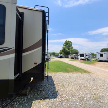 Dallas Northeast Campground - RV Parks Near Me - Caddo Mills, Texas Dallas Northeast Campground - RV Parks Near Me - Caddo Mills, Texas