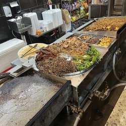 7 Food Mart and Tortillerie - Taco set up