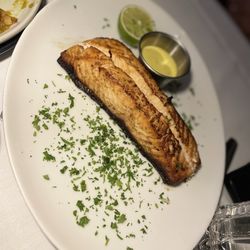 Shiraz Kitchen & Wine Bar - Salmon