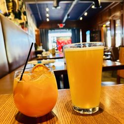 Paragon Tap & Table