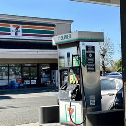 City of Rohnert Park - 7/11 for late night snack runs, caffeine to plow through term papers
