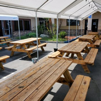 Fritzankotters - Dog & people frendly outdoor Patio - Sandwiches Near Me - Huntington Beach, California Fritzankotters - Dog & people frendly outdoor Patio - Sandwiches Near Me - Huntington Beach, California