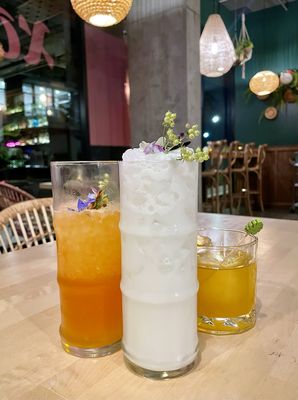 XO Bar by null
