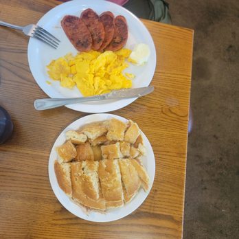 Eggs 'n Things - Waikiki Beach Eggspress - 3 Shortstack Pancakes 2 Eggs Portuguese Sausage - Breakfast & Brunch Near Me - Honolulu, Hawaii Eggs 'n Things - Waikiki Beach Eggspress - 3 Shortstack Pancakes 2 Eggs Portuguese Sausage - Breakfast & Brunch Near Me - Honolulu, Hawaii