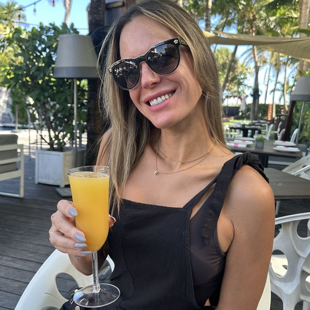 Backyard - Bottomless Mimosas - Breakfast & Brunch Near Me - Miami Beach, Florida Backyard - Bottomless Mimosas - Breakfast & Brunch Near Me - Miami Beach, Florida
