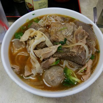 Pho An Hoa - Every single time i come here, my bowl is completely full. I love the broth even though i add so much sriracha and hoisin sauce. #10 - Vietnamese Near Me - San Leandro, California