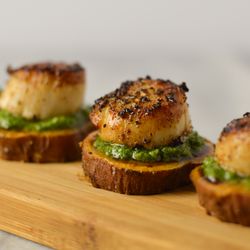 Simply Honest Kitchen - Blackened Sea Scallops with Kale-Basil Pesto on Charred Sweet Potato Medallions