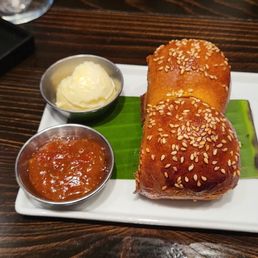 Annatto Sesame Rolls