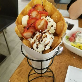 520 Dessert - Customized waffle - Desserts Near Me - Flushing, New York 520 Dessert - Customized waffle - Desserts Near Me - Flushing, New York