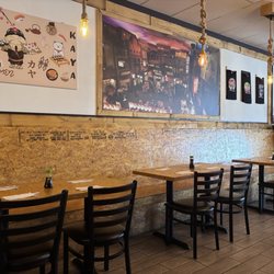 Kaya Sushi & Ramen Bar - Restaurant Interior