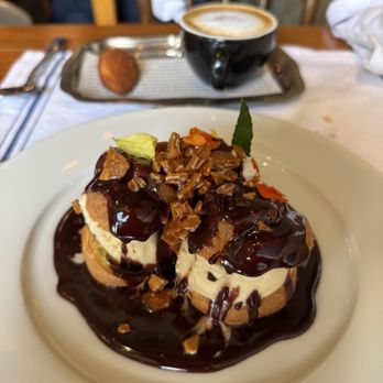 La Bicyclette - Profiterole - French Near Me - Carmel, California