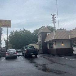 Tastee Chick - Exterior