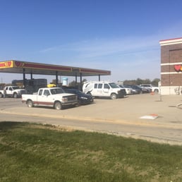 This is yet another wonderful location in the Love's gas station/convenient store chain. This is yet another wonderful location in the Love's gas station/convenient store chain.