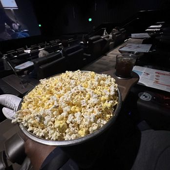 Cinépolis - Bottomless popcorn - Cinema Near Me - Coconut Grove, Florida Cinépolis - Bottomless popcorn - Cinema Near Me - Coconut Grove, Florida