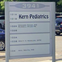 Kern Pediatrics - I fucking hate this place
